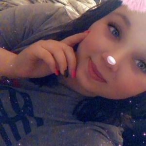 Meet your Posher, Marion